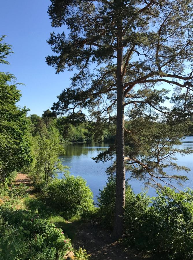 Stenhaella Bed&Breakfast Holmsjo Экстерьер фото