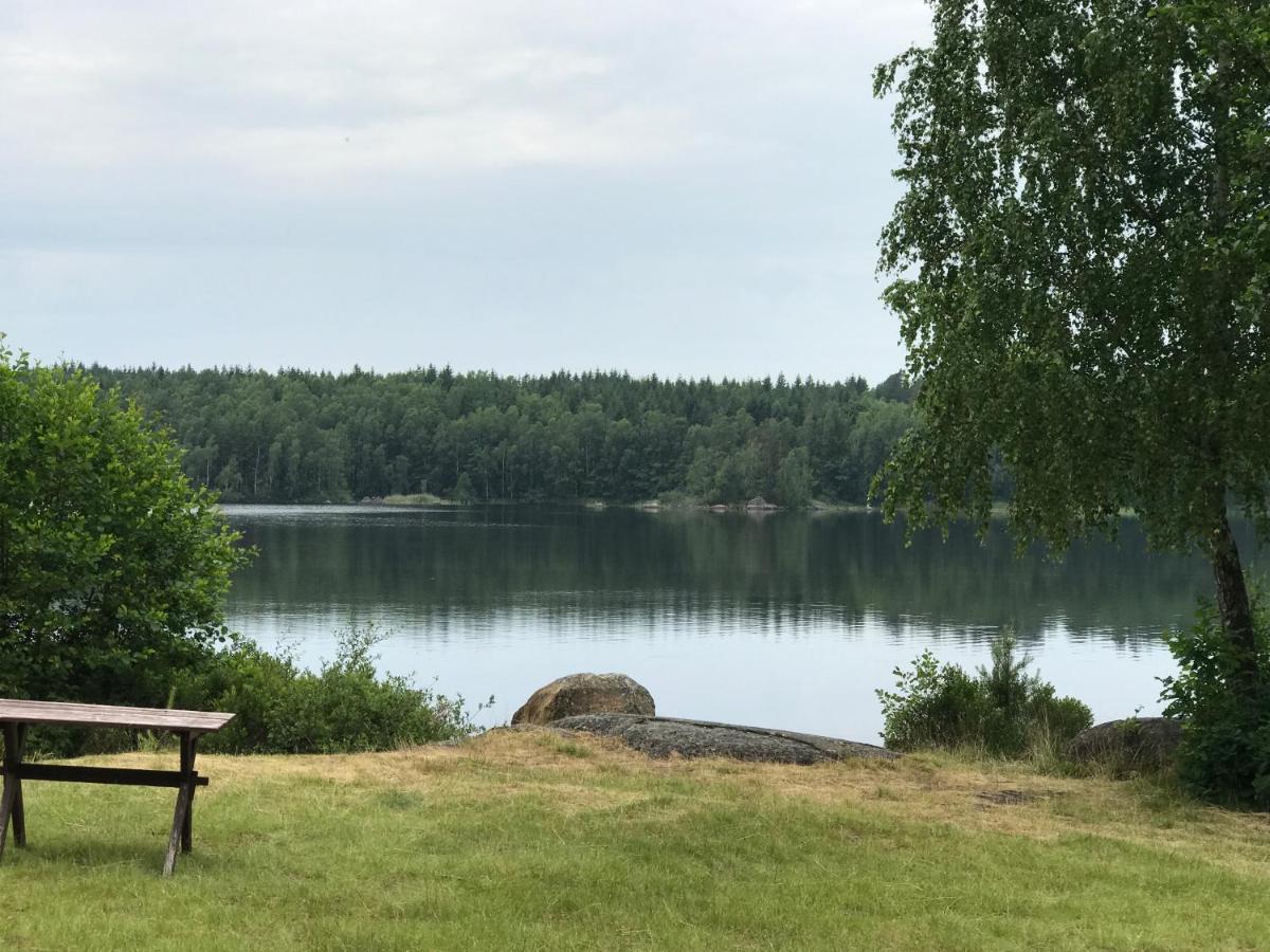 Stenhaella Bed&Breakfast Holmsjo Экстерьер фото