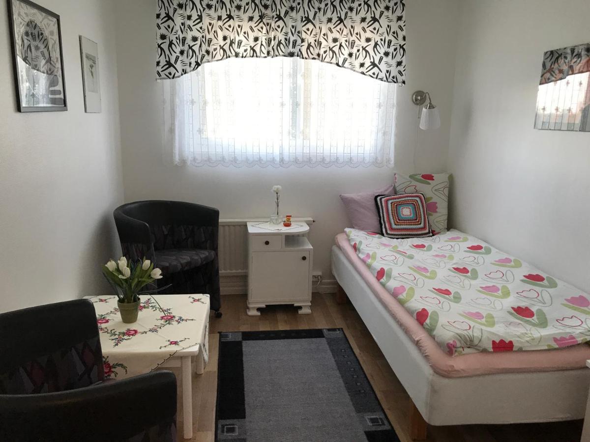 Stenhaella Bed&Breakfast Holmsjo Экстерьер фото