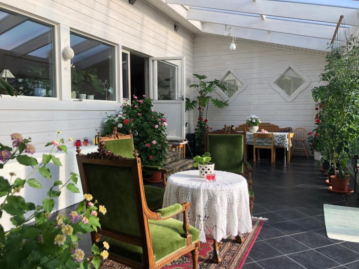 Stenhaella Bed&Breakfast Holmsjo Экстерьер фото